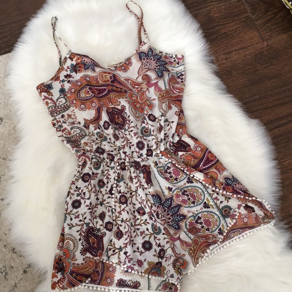 Floral Paisley Romper - Picture 2 of 6